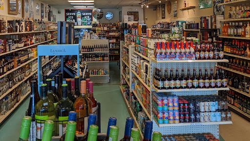 Liquor Store «Bambooze Fine Wine & Liquor», reviews and photos, 8084 N Davis Hwy, Pensacola, FL 32514, USA