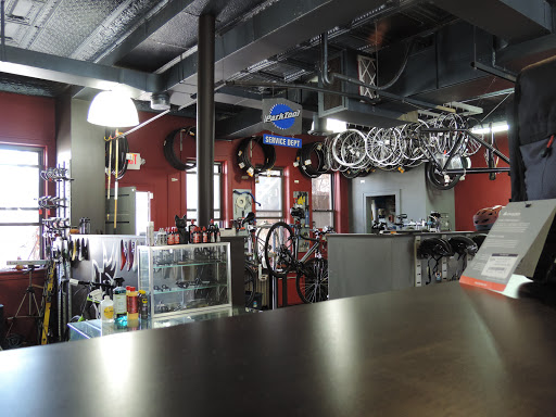 Bicycle Store «The Bike Hub», reviews and photos, 495 N Main St, Glen Ellyn, IL 60137, USA