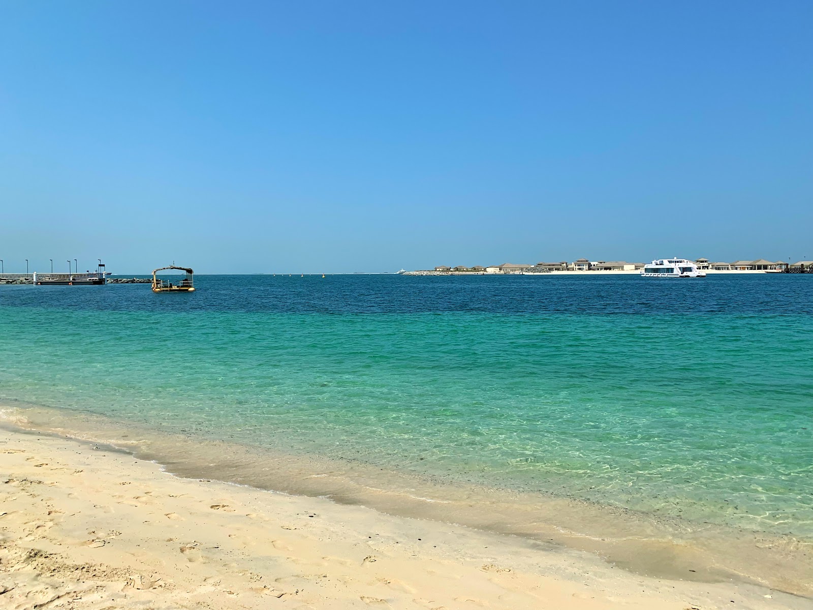 迪拜朱美拉海滩的照片 具有非常干净级别的清洁度