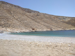 Tzanakia beach'in fotoğrafı imkanlar alanı