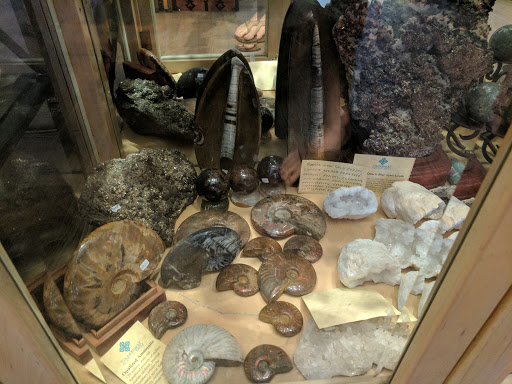 Book Store «Thunderbolt Spiritual Books», reviews and photos, 512 Santa Monica Blvd, Santa Monica, CA 90401, USA