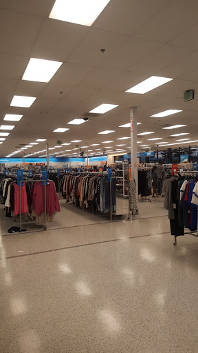 Clothing Store «Ross Dress for Less», reviews and photos, 5220 Jimmy Lee Smith Pkwy, Hiram, GA 30141, USA