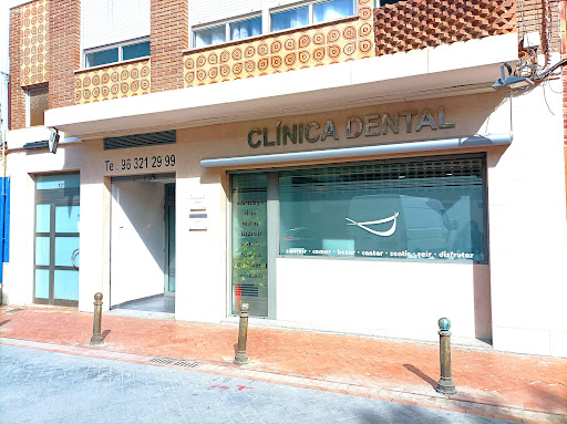 CLÍNICA DENTAL DRA. INMACULADA MUÑOZ en Manises, Valencia
