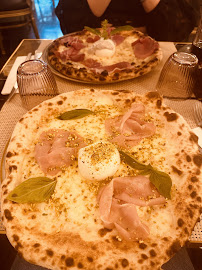 Pizza du Restaurant italien Taormina Convention à Paris - n°10