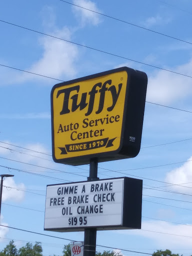 Auto Repair Shop «Tuffy Tire & Auto Service Center», reviews and photos, 5900 FL-70, Bradenton, FL 34203, USA