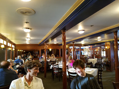 The Pilothouse Restaurant at the Delta King