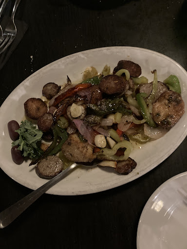 Italian Restaurant «Salvatore Scallopini Italian», reviews and photos, 19655 Mack Ave, Grosse Pointe Woods, MI 48236, USA
