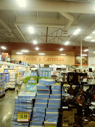 Grocery Store «El Super», reviews and photos, 315 San Fernando Mission Blvd, San Fernando, CA 91340, USA