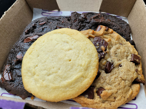 Cookie Shop «Insomnia Cookies», reviews and photos, 128 W Chimes St, Baton Rouge, LA 70802, USA