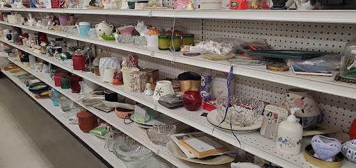 Thrift Store «Olympia Goodwill», reviews and photos, 400 Cooper Point Rd SW, Olympia, WA 98502, USA