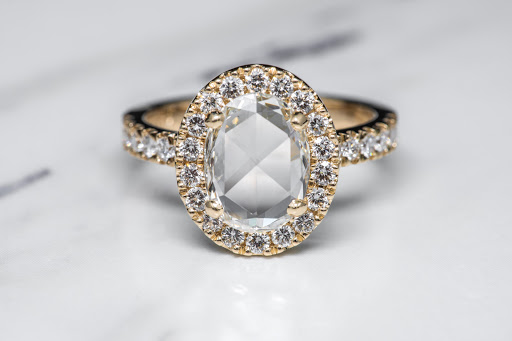 Jewelry Store «Malka Diamonds & Jewelry», reviews and photos, 529 SW 3rd Ave, Portland, OR 97204, USA