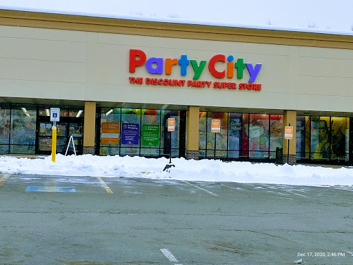 Shopping Mall «Southland Four Seasons Shopping Center», reviews and photos, 600 Clairton Blvd, Pittsburgh, PA 15236, USA