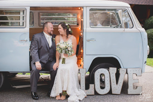 Florist «Moles Flower & Gift Shop», reviews and photos, 3000 Ridge Pike, Norristown, PA 19403, USA