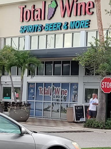 Wine Store «Total Wine & More», reviews and photos, 8539 Cooper Creek Blvd, Bradenton, FL 34201, USA