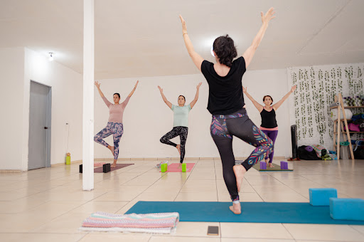 IYARI yoga & pilates
