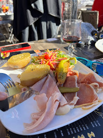 Plats et boissons du Restaurant Le Grand Blanc à Eaux-Bonnes - n°5