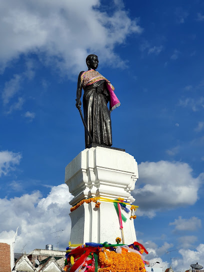 อนุสาวรีย์ท้าวสุรนารี THAO SURANARI MONUMENT