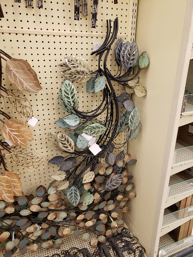 Craft Store «Hobby Lobby», reviews and photos, 6743 Transit Rd, Buffalo, NY 14221, USA