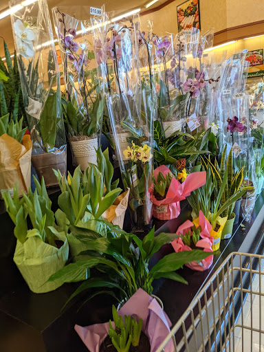 Supermarket «Jons Marketplace», reviews and photos, 600 E Colorado St, Glendale, CA 91205, USA