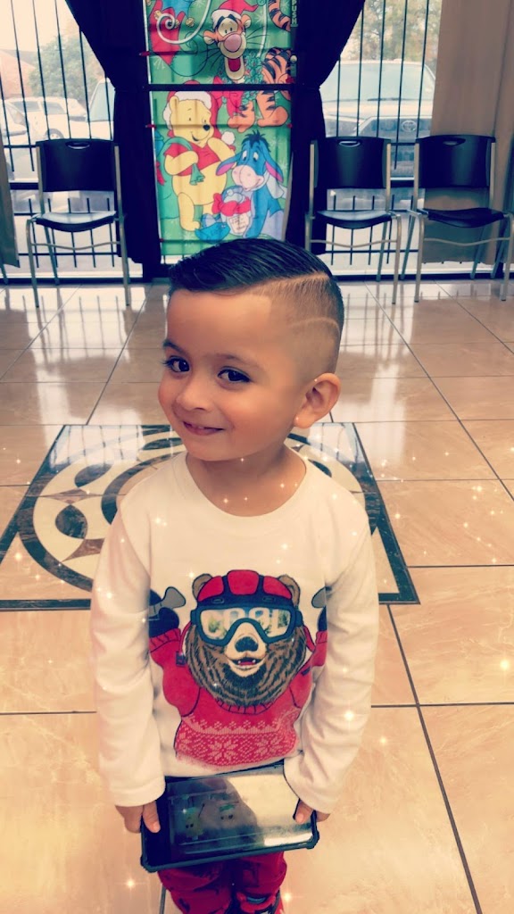 Monarca Cuts Barber Shop 77535