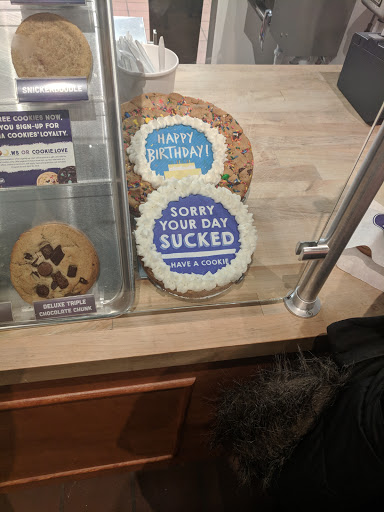 Cookie Shop «Insomnia Cookies», reviews and photos, 1804 E North Ave, Milwaukee, WI 53202, USA