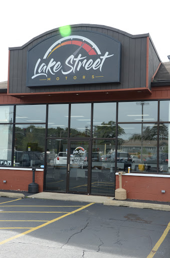 Auto Villa, 302 S Lake St, Grayslake, IL 60030, USA, 