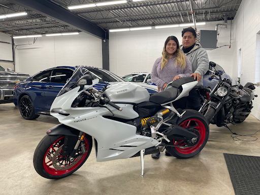 Used Car Dealer «Right Buy Automotive», reviews and photos, 1333 154th Ave NE #250, Ham Lake, MN 55304, USA