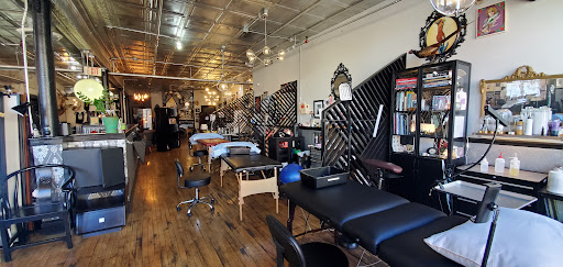Tattoo Shop «Speakeasy Custom Tattoo», reviews and photos, 1935 1/2 W North Ave, Chicago, IL 60622, USA