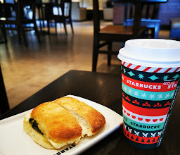 Starbucks Coffee photo