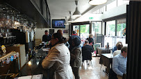 Atmosphère du Restaurant Le Longchamp à Puteaux - n°8