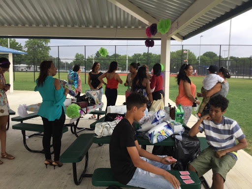 Sports Activity Location «Eisenhower Park: Softball Fields», reviews and photos, 1899 Hempstead Turnpike, East Meadow, NY 11554, East Meadow, NY 11554, USA