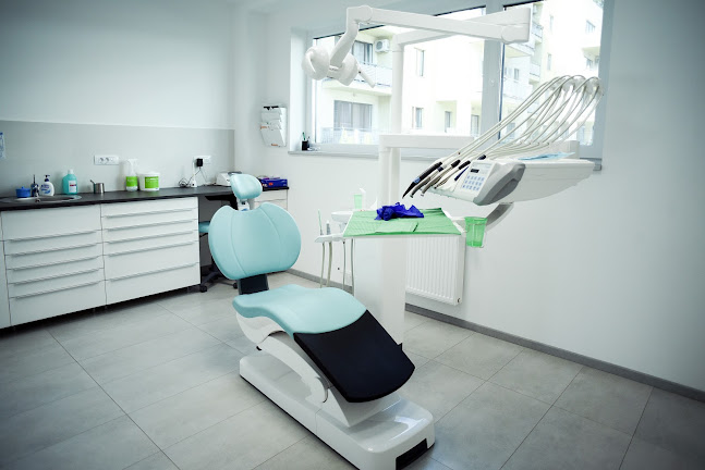 Cabinet dentar Dr. Cândea - Dentist