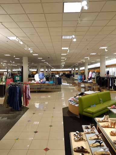 Department Store «Nordstrom Dulles Town Center», reviews and photos, 21090 Dulles Town Cir, Dulles, VA 20166, USA