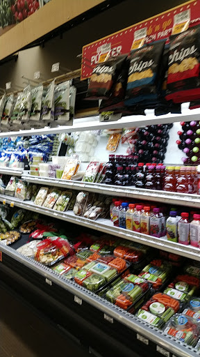 Grocery Store «Fred Meyer», reviews and photos, 6901 S 19th St, Tacoma, WA 98466, USA