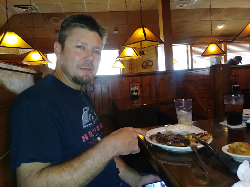 Restaurant «Whiskey Creek® Wood Fire Grill», reviews and photos, 407 2nd Ave, Kearney, NE 68847, USA