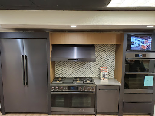 Appliance Store «Appliance Factory & Mattress Kingdom», reviews and photos, 1661 28th St, Boulder, CO 80301, USA