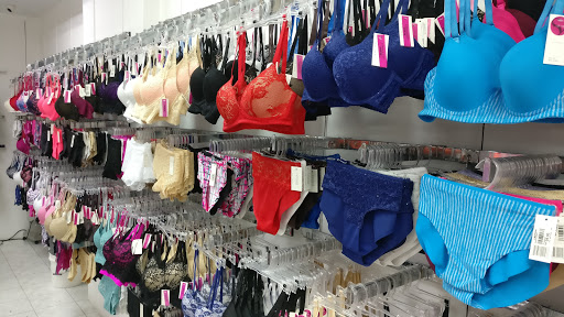 Stores to buy women's bikinis San Pedro Sula