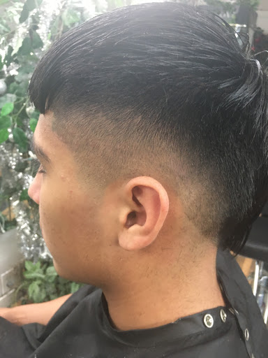 Beauty Salon «D Edith Beauty Salon», reviews and photos, 20057 FM 1485 Rd, New Caney, TX 77357, USA