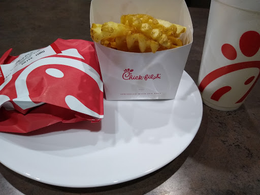 Fast Food Restaurant «Chick-fil-A», reviews and photos, 350 E Stacy Rd, Allen, TX 75013, USA