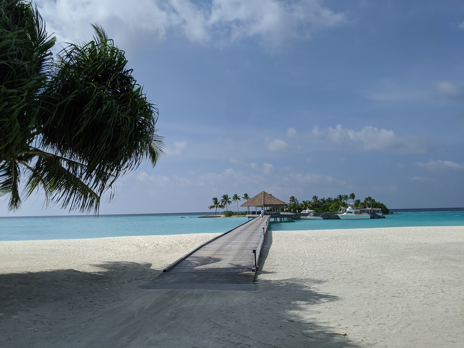Como Tatil Köyü Plajı'in fotoğrafı ve yerleşim