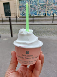 Plats et boissons du Restaurant de sundae Le Glacier De Notre Dame De Paris - n°11