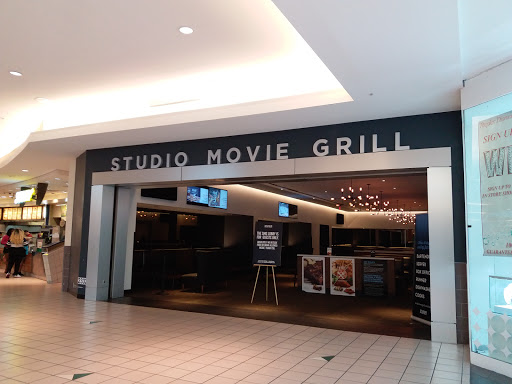 Movie Theater «Studio Movie Grill», reviews and photos, 12332 University Mall Ct, Tampa, FL 33612, USA