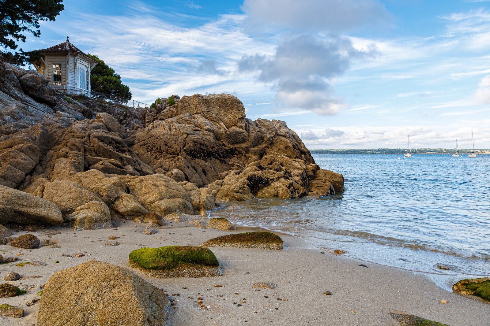 Plage de Bot-Conan'in fotoğrafı ve yerleşim