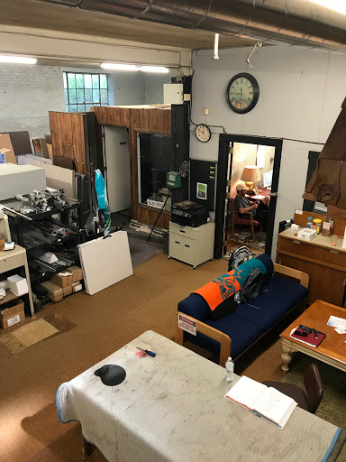 Used Office Furniture Store «Office Furniture Salvage», reviews and photos, 2705 Market St, Wilmington, NC 28403, USA