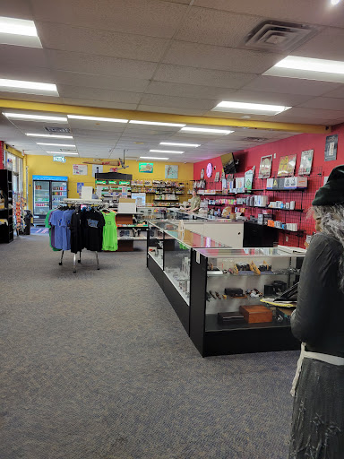 Glass Shop «Papa Joe’s Smoke Shop», reviews and photos, 6602 E Virginia Beach Blvd, Norfolk, VA 23502, USA