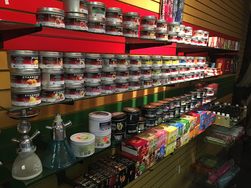 Vaporizer Store «Golden Smoke Shop», reviews and photos, 18601 Sherman Way, Reseda, CA 91335, USA