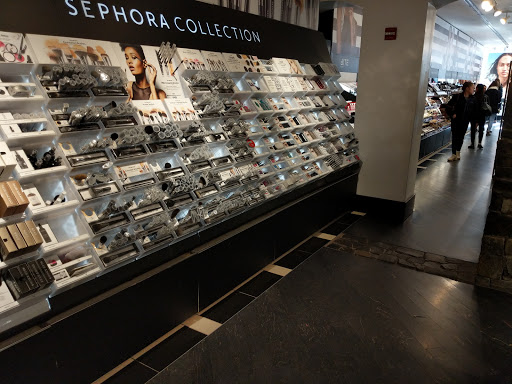 Cosmetics Store «SEPHORA», reviews and photos, 3065 M St NW, Washington, DC 20007, USA