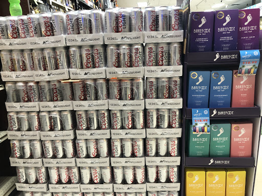 Liquor Store «METRO WINE & LIQUORS», reviews and photos, 89 NJ-17, East Rutherford, NJ 07073, USA