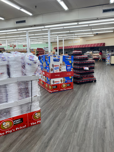 Supermarket «Piggly Wiggly Jackson», reviews and photos, 225 Meadowbrook Rd, Jackson, MS 39206, USA