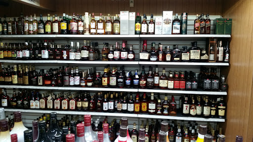 Liquor Store «Discount Liquor», reviews and photos, 3156 Athens Hwy, Jefferson, GA 30549, USA